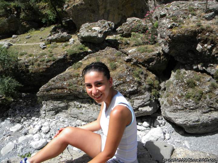 Adult image from brunette123
