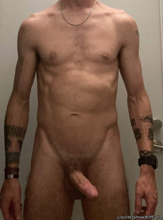 Adult image from Lixclits