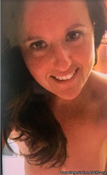 Very pretty. Very nice picture.  You look like you about to 