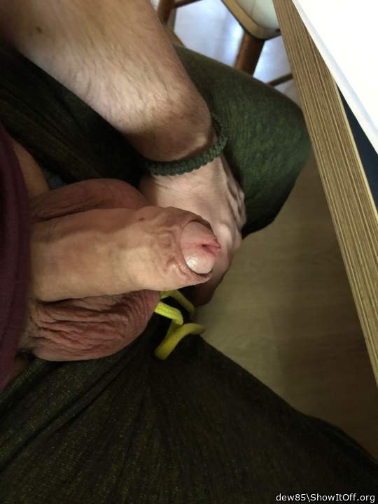 Adult image from dew85