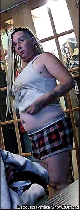 Adult image from Daddysplaymate