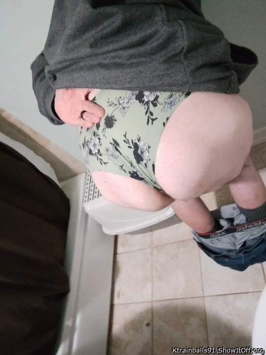 Adult image from Ktrainballs91