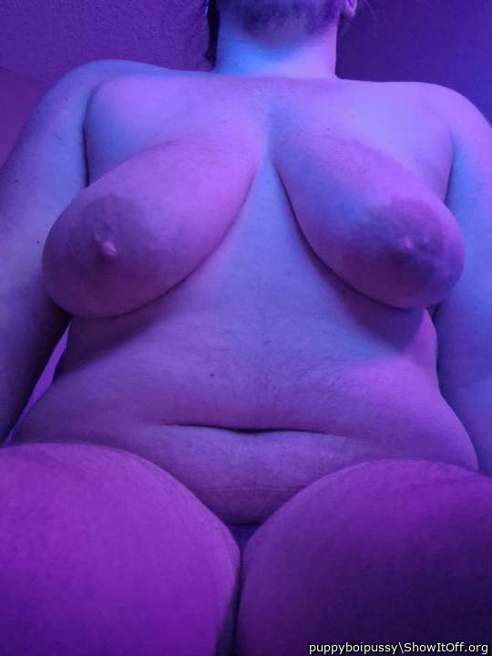 Adult image from puppyboipussy