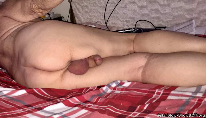 Adult image from 4skinblow