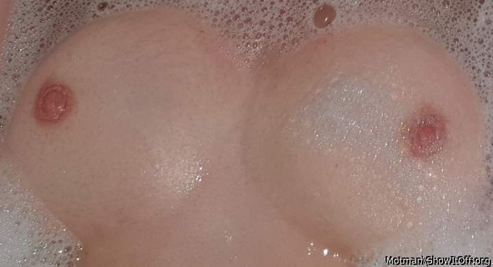 Adult image from Motman