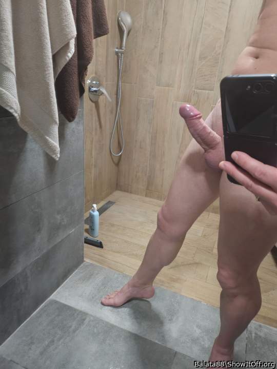 Adult image from Balata88