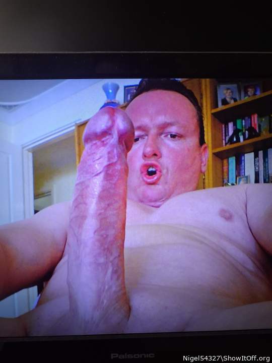 I wank myself off every morning Dorothy