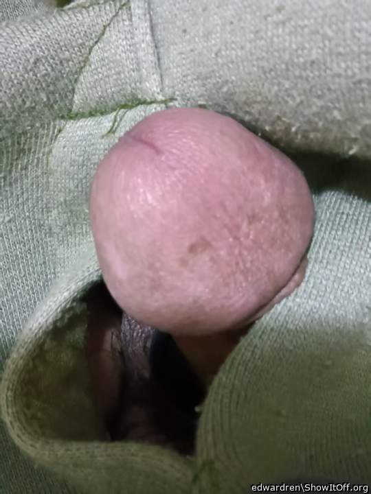 Adult image from edwardren