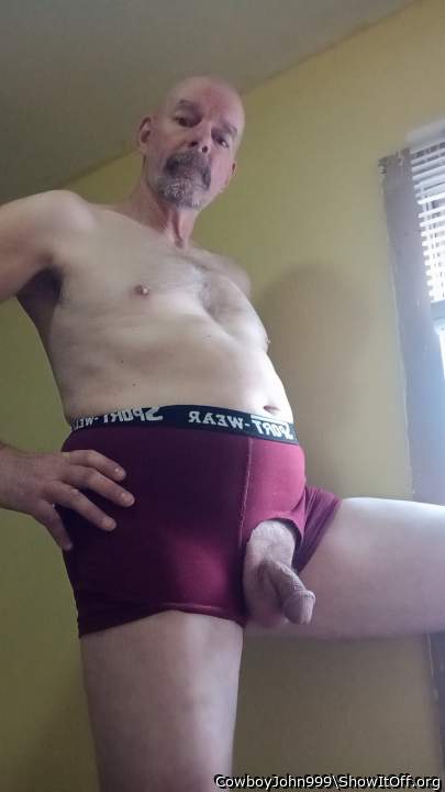 Absolutely totally smokin fuckin Hot