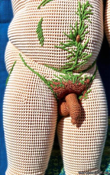 Uncut cock Art style knitted from yarn