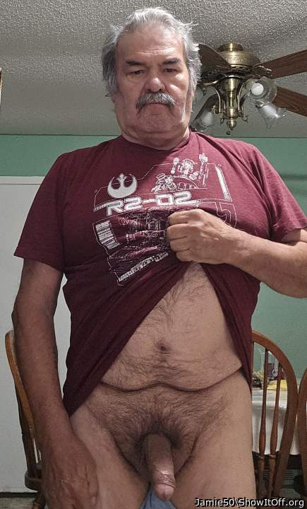 I want to suck your cum  