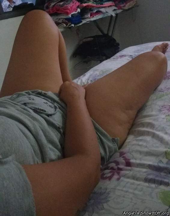 Mmmmm, touch your pussy for me