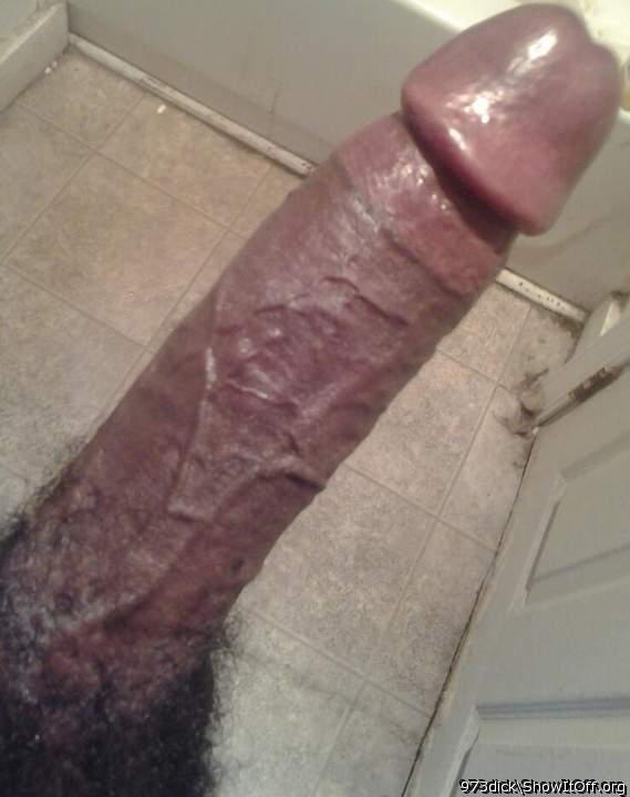 That's the most beautiful perfect cock I've seen.  Would lov