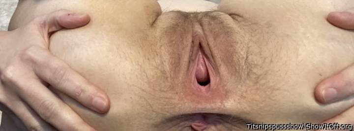 Adult image from Titsnipspussshow