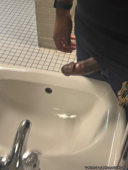 Adult image from FatSnickers