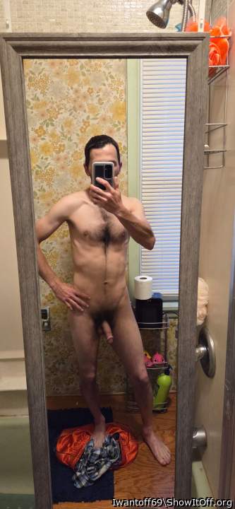 Adult image from Iwantoff69