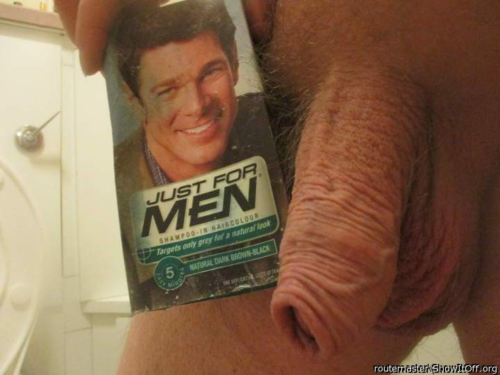 I use it on my greying pubes !