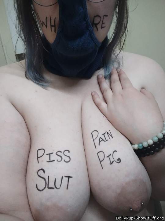 I love, love, LOVE humiliating myself for strangers!
