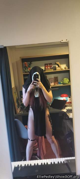 Adult image from ElliePedley