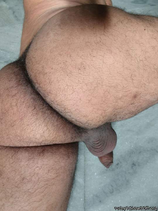sexy hairy ass 