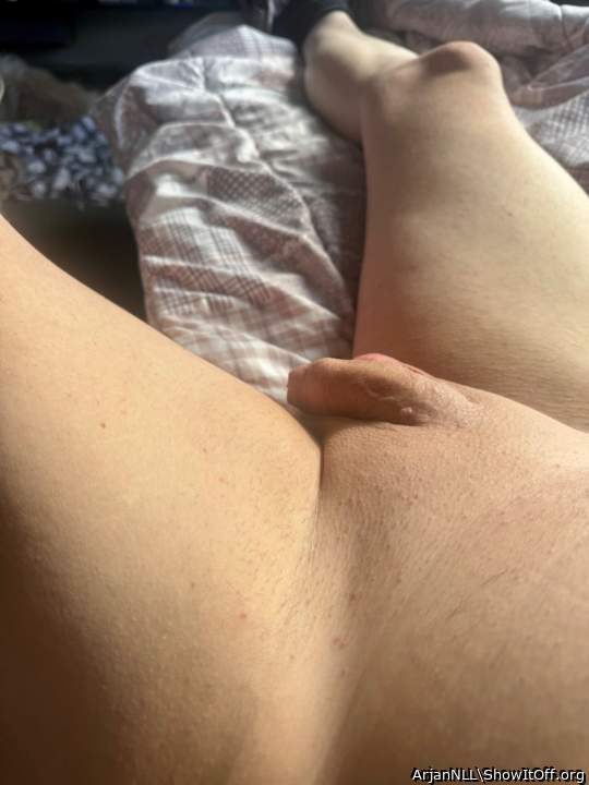 Adult image from ArjanNLL
